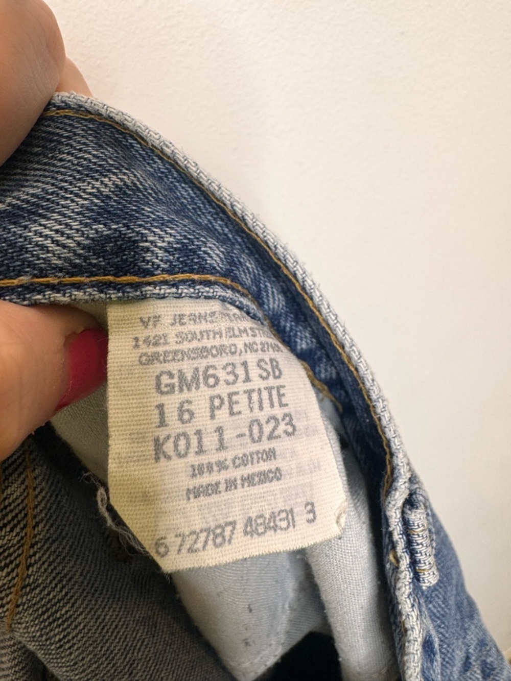 Vintage Mom Jeans Straight-Leg Jeans - Picture 3 of 3